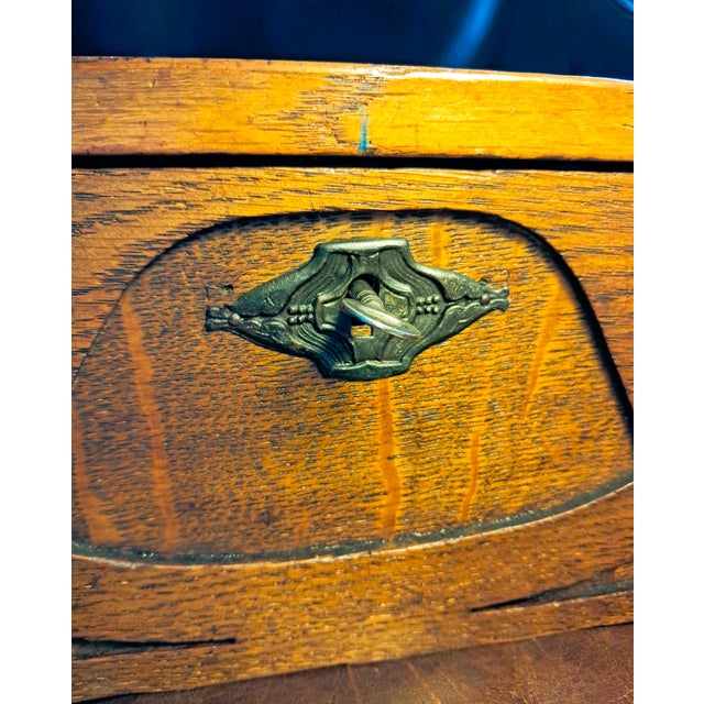 Late 19th Century Arts & Craft Brass and Oak Casket, England For Sale - Image 11 of 16