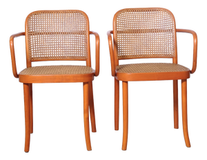 811 Chairs from Thonet, 1960s, Set of 2