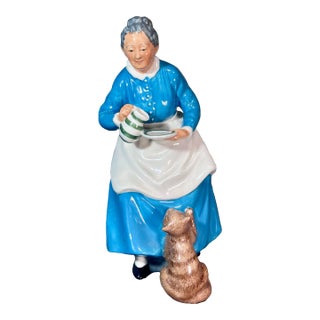 1950s Royal Doulton England “The Favourite” Figurine For Sale