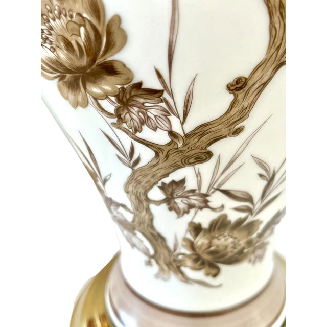 Ceramic Pair Vintage Brown and White Ceramic Transferware Hollywood Regency Style Lamps For Sale - Image 7 of 12
