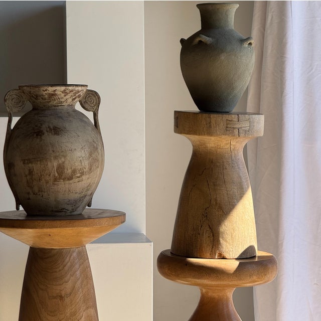 Indonesian Light Grey-Beige Terracotta Vase with 4 Small Handles and a Tall Neck For Sale - Image 6 of 18