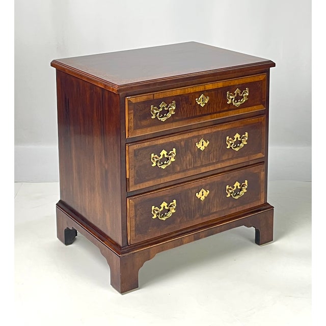 Henredon Vintage Henredon Aston Court 3-Drawer Nightstand For Sale - Image 4 of 14
