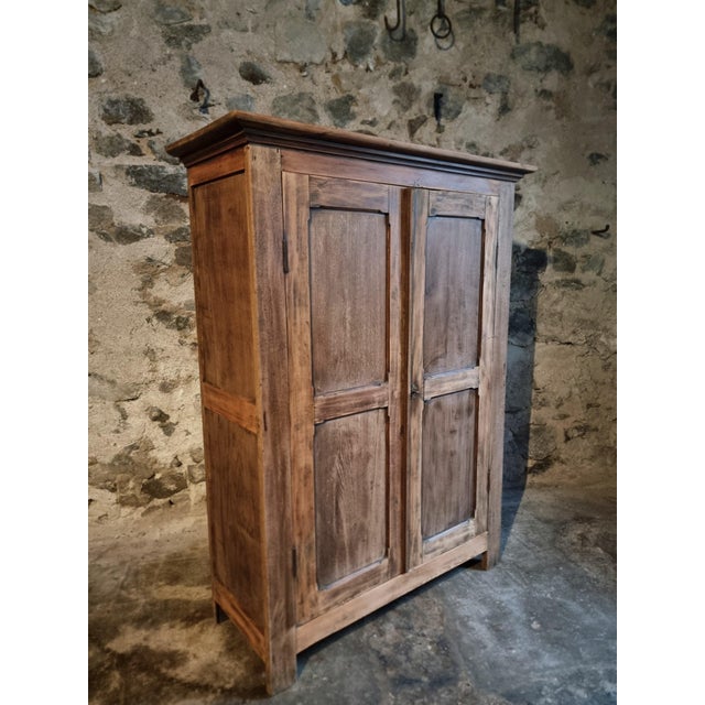 Rustic Antique Late 19th Century French Provincial Cabinet in Oak and Pine, 1890s For Sale - Image 3 of 15