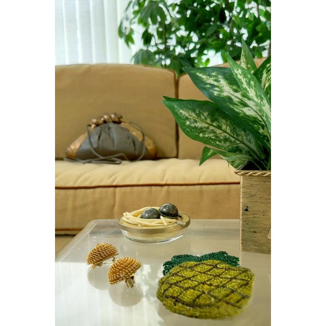 Transparent Vintage Postmodern Plexiglass Waterfall Nesting Tables 1980s, Set of 3 For Sale - Image 8 of 14