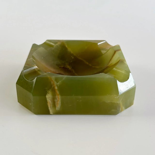 Mid-Century Modern Mid-Century Modern Hexagonal Green Onyx Ashtray, Italy, 1960s For Sale - Image 3 of 12
