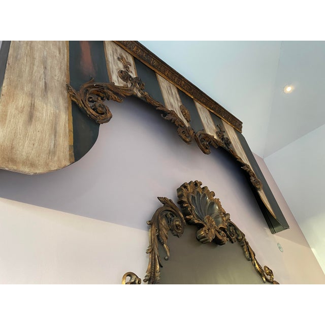 French Provincial 1990s Head Board and French Chateau Crown Bed Canopy For Sale - Image 3 of 13