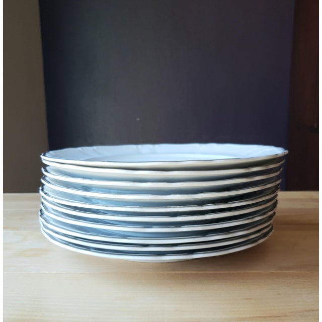 1960s Mid-Century Harmony House "Silver Sonata" Scalloped Dinner Plates - Set of 10 For Sale - Image 4 of 5
