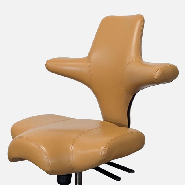 HÅG Design Studio Håg Capisco Saddle Chair - Tan Leather Ergonomic Office Chair For Sale - Image 4 of 8