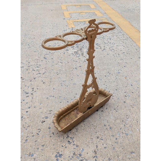 19th Century Cast Iron Fleur-De-Lis 4-Division Umbrella Stand For Sale In Washington DC - Image 6 of 7
