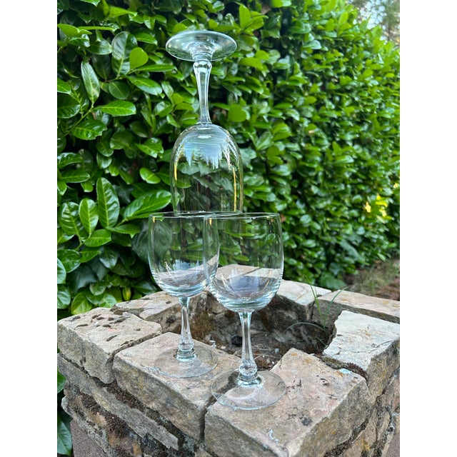 Set of 6 Signed Mid Century Modern Fostoria Wine Glasses in the Fascination Clear Pattern For Sale - Image 9 of 12