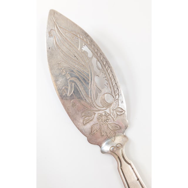 Mexican Mid-Century Mexican Art Nouveau Sterling Silver Cake Server by Sandborns and R. Lopez For Sale - Image 3 of 11