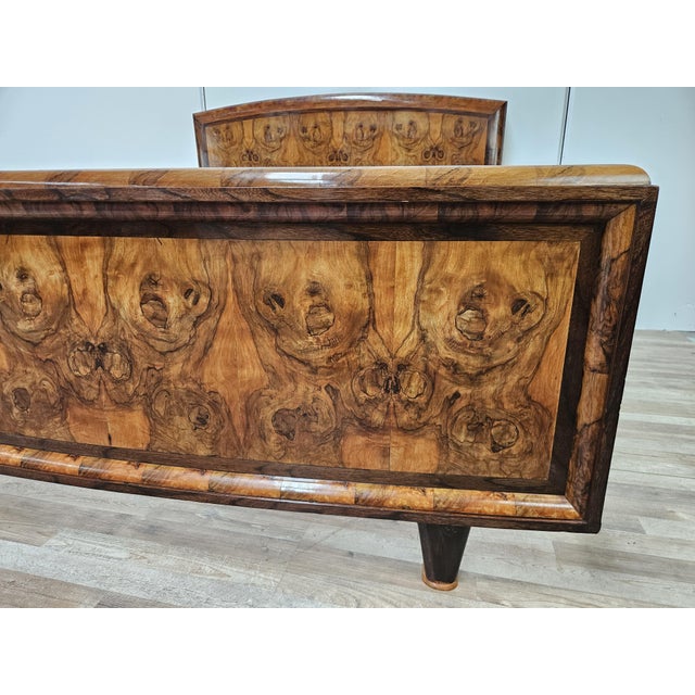 Tuscan Art Deco Double Bed in Briar, 1940 For Sale - Image 12 of 16
