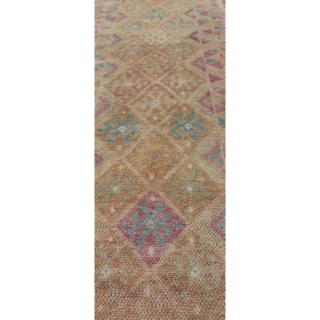 Purple Long Vintage Turkish Runner With Geometric Design in Light Purple and Gold 2'11 X 15'8 For Sale - Image 8 of 9