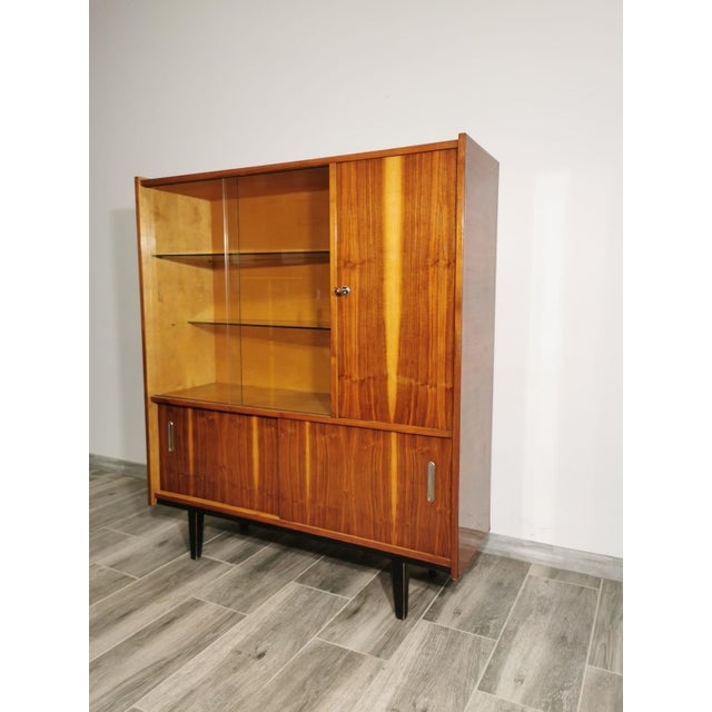 Mid-Century Bookcase in Wood For Sale - Image 16 of 18