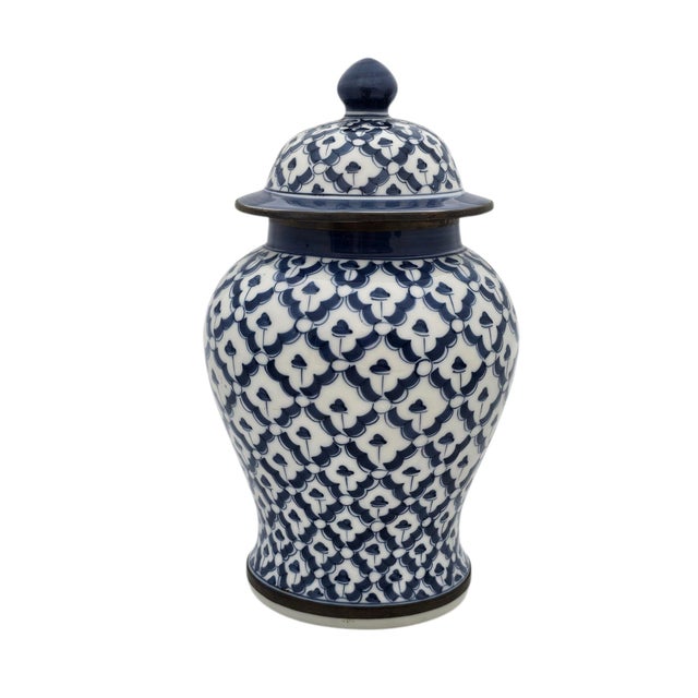 Chinoiserie Blue White Ginger Jar Attributed Maitland Smith Handpainted 8.75" For Sale - Image 3 of 13