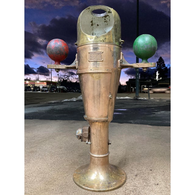 1940s Mid 20th Century A. Lietz Company Binnacle & Gimbaled Compass in Bronze San Francisco For Sale - Image 5 of 13