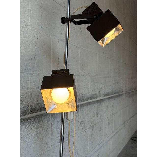 1950s Mid-Century Modern Metal Floor Lamp With Dual Square Shades For Sale - Image 4 of 10
