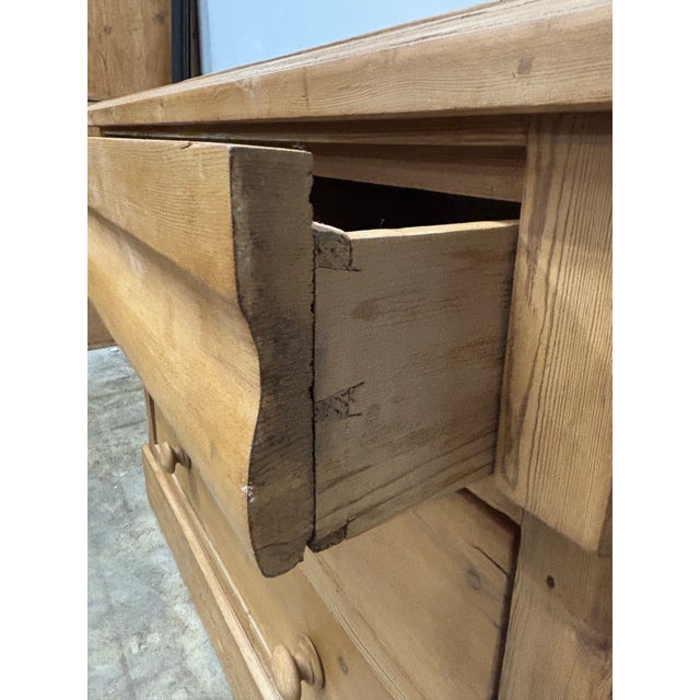 19th Century English Pine Chest of Drawers For Sale - Image 4 of 7
