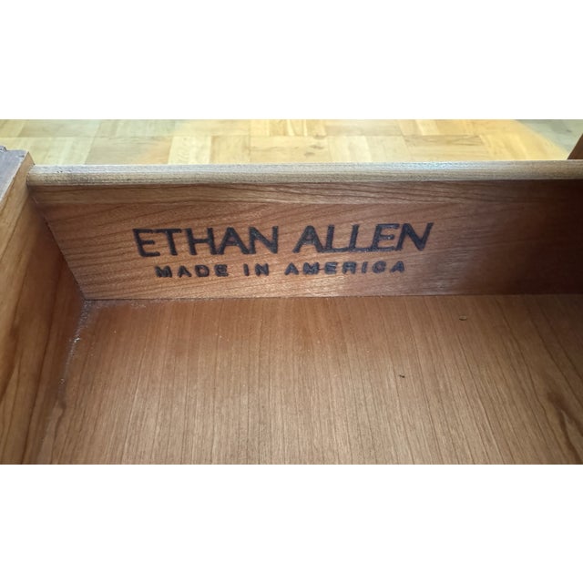 Ethan Allen French Provincial 2-Drawer Side Table, Cherry Finish, Cabriole Legs, Made in Usa For Sale - Image 11 of 18