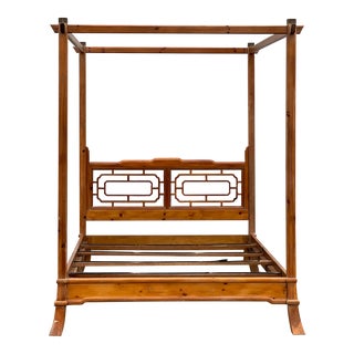 Henredon Pine Asian Inspired Canopy Bed - Queen Size For Sale