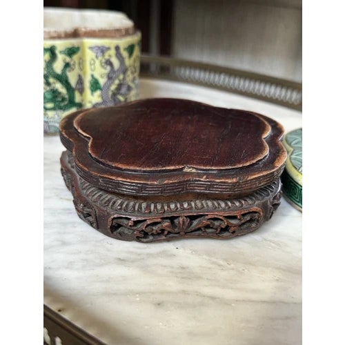 Yellow 19th Century Porcelain Republic Era Kangxi Style Famille Verde Biscuit Box For Sale - Image 8 of 11