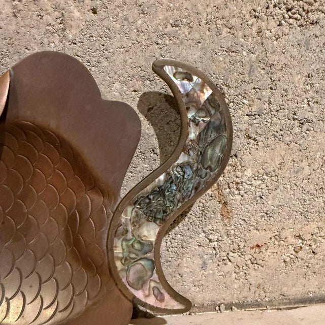 Decorative Fish Dish Ashtray, Brass & Abalone, 1990s After Los Castillo For Sale In San Diego - Image 6 of 9
