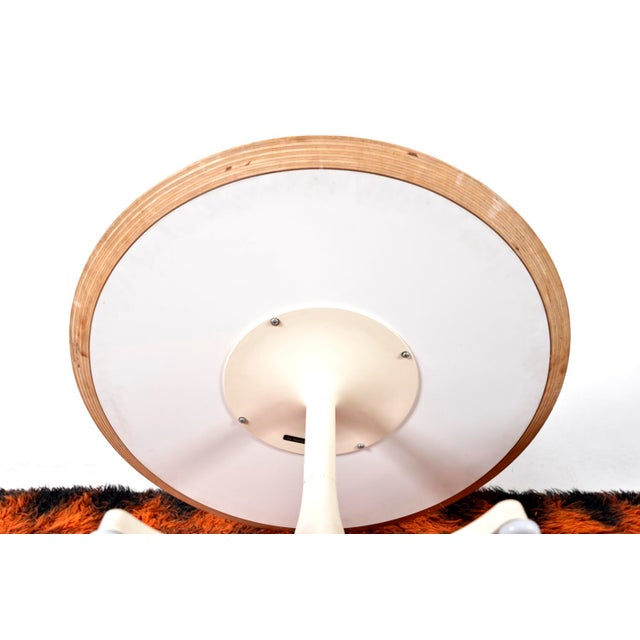 1960s Low Mid-Century White Model 5452 Coffee or Side Table by George Nelson for Herman Miller, 1960s For Sale - Image 5 of 15