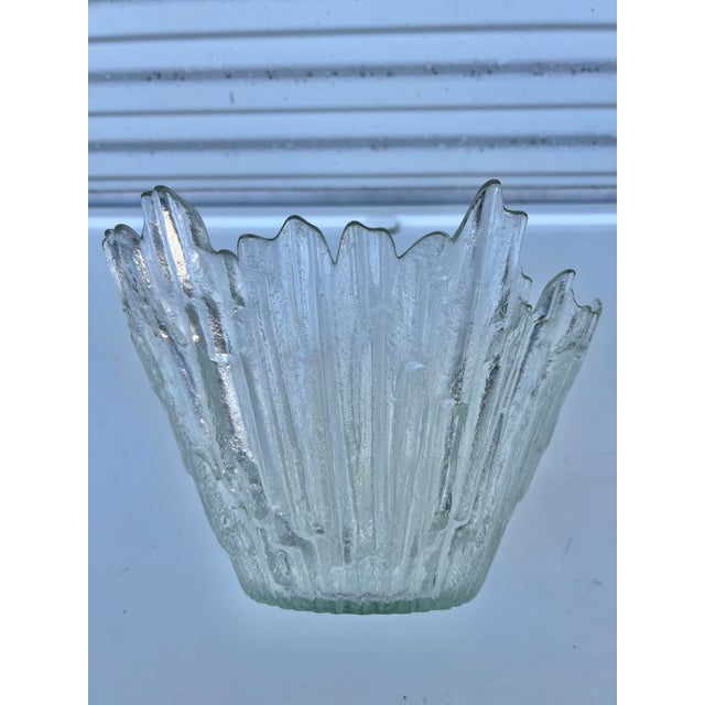 Mid 20th Century Mid Century Ice Style Art Glass Bowl / Northern Lights For Sale - Image 5 of 8