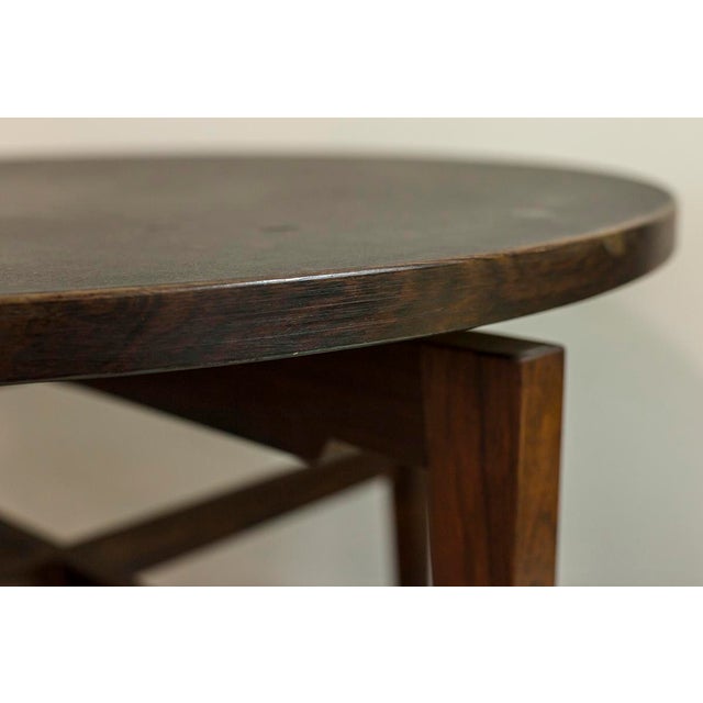 Jens Risom Round Rosewood and Linoleum Table by Jens Risom For Sale - Image 4 of 5