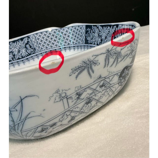 Authentic Late-Victorian English Transferware Copeland Blue and White Serving Bowl For Sale - Image 10 of 12