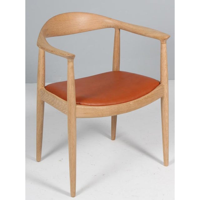 JH503 The Chair in Oak and Leather Hans J. Wegner for PP Møbler, 1960s For Sale - Image 3 of 10