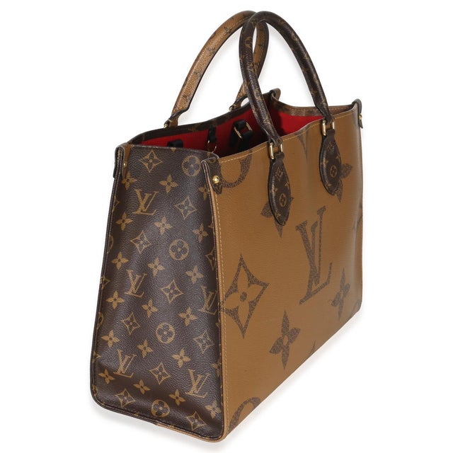 Contemporary Reverse Monogram Giant Canvas Onthego MM For Sale - Image 3 of 9