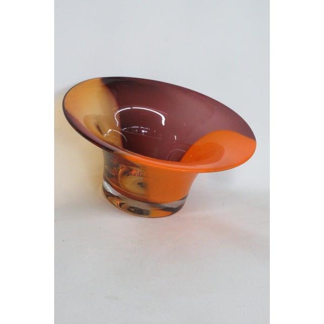 Glass Teleflora Hand Blown Tri Color Florist Bowl Orange Amber Purple Art Glass 4859b For Sale - Image 7 of 10