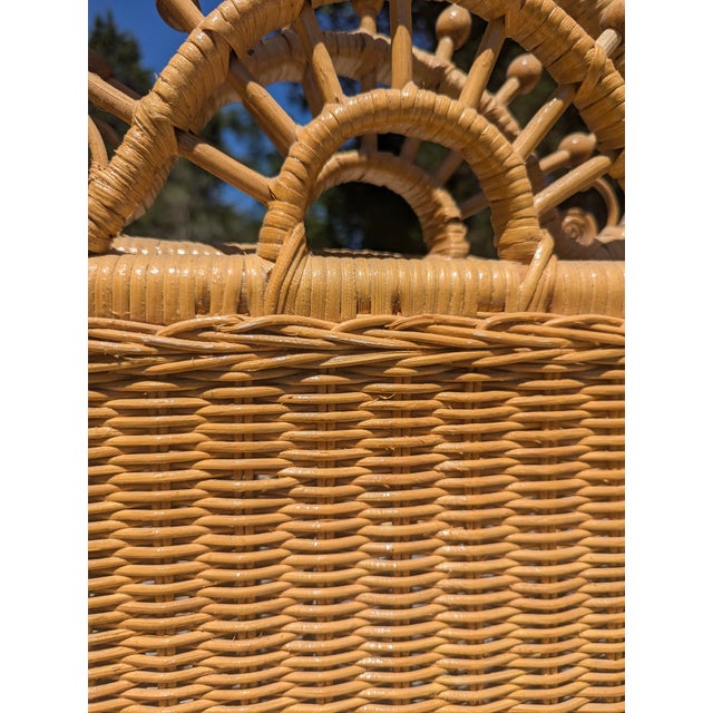 Vintage Coastal Nantucket Wicker Screen For Sale - Image 12 of 17