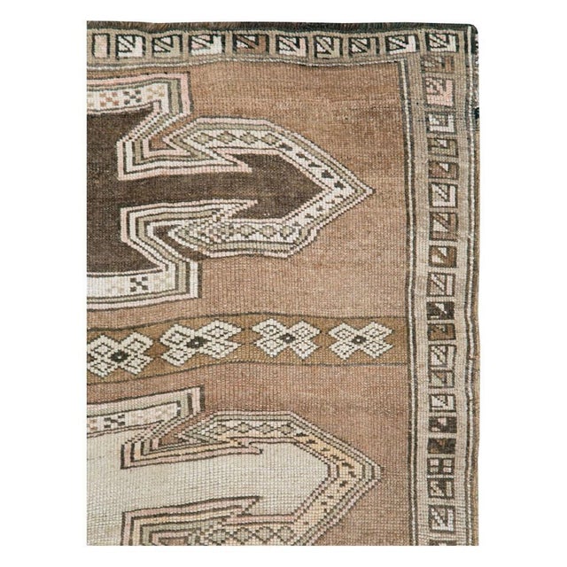 Tribal Galerie Shabab Collection Tribal Mid-20th Century Handmade Turkish Anatolian Gallery Rug For Sale - Image 3 of 10