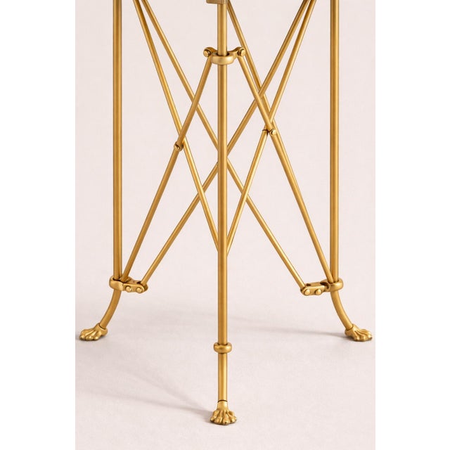 Mid-Century Modern Vintage Hollywood Regency Brass X-Base Tray Side Tables – Sculptural Glam Accent Pair For Sale - Image 3 of 8