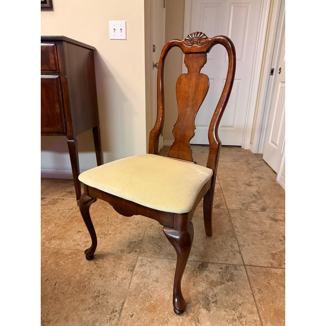1980s American Drew Queen Anne Style Vintage Dining Set For Sale - Image 5 of 11