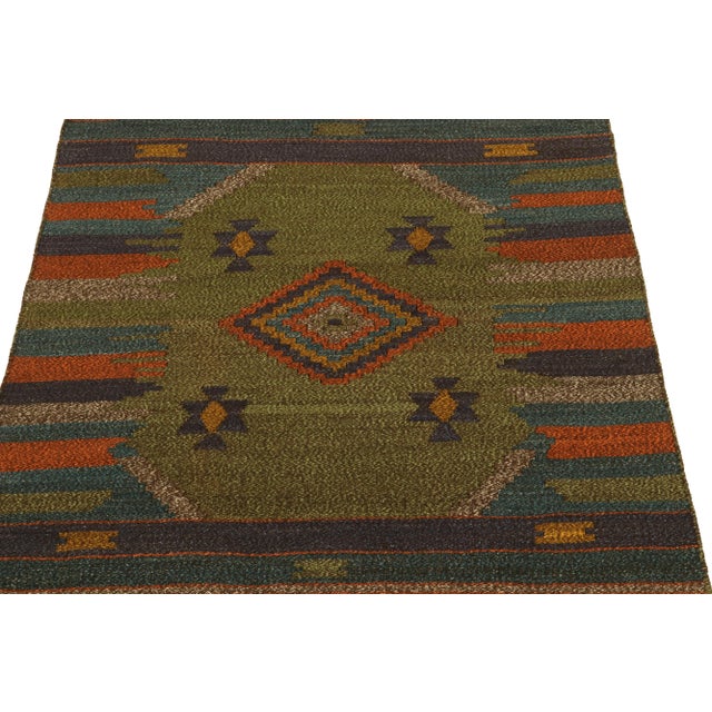 Tribal 1980s Vintage Sofreh Kilim Rug in Green With Blue and Orange Geometric Patterns For Sale - Image 3 of 7