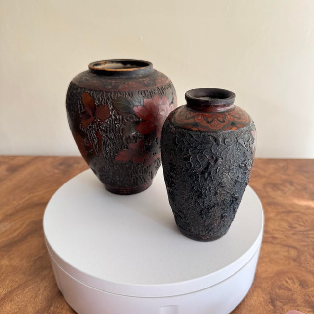 Ceramic 1930s Japanese Takamaki-E Style in the Manner of Edo/Meiji Lacquer Ware Vases- A Pair For Sale - Image 7 of 12