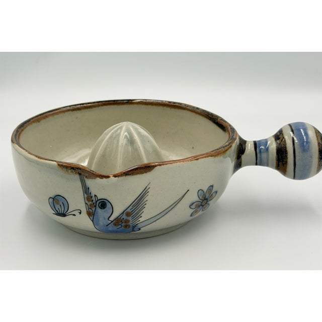 Folk Art 1950s Folk-Art Ken Edwards Mexican El Palomar Tonala Hand Painted Citrus Juicer For Sale - Image 3 of 8