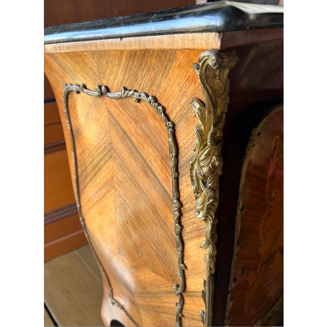 1900 - 1909 1900-1909 Louis XV French Empire Ormolu Mounted Marquetry Wood Tall Chest For Sale - Image 5 of 9