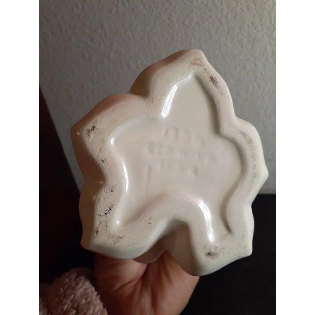 Art Deco 1960s Red Wing Pottery Cornucopia Vase For Sale - Image 3 of 8