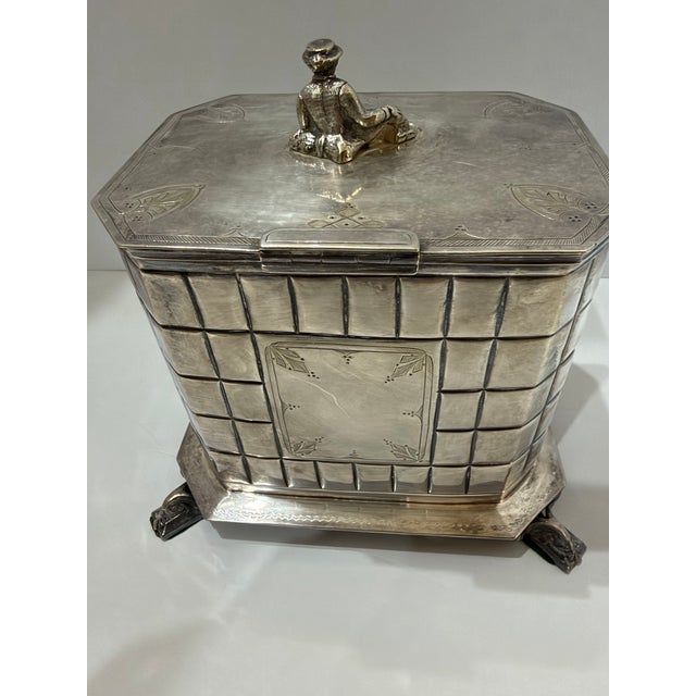 Jonas Bowen & Son 1880 Victorian Silver Plated Biscuit or Trinket Box For Sale - Image 10 of 12