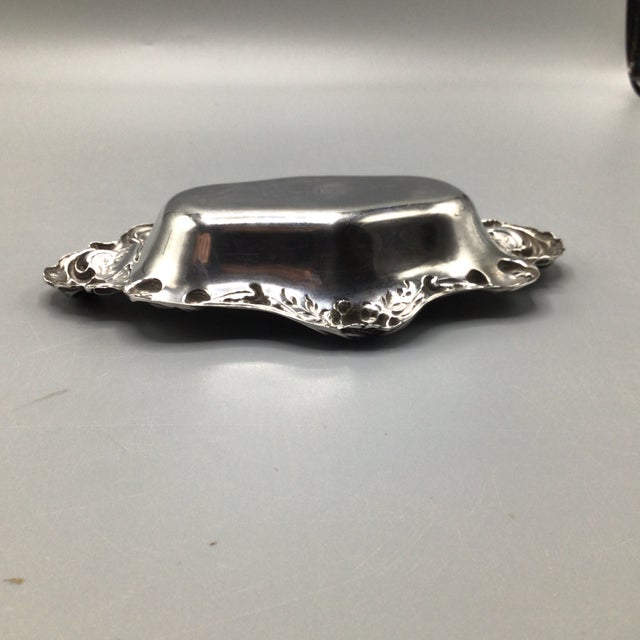 Art Nouveau Antique International Silver Co. “W” Monogrammed Sterling Silver Pin Tray For Sale - Image 3 of 12