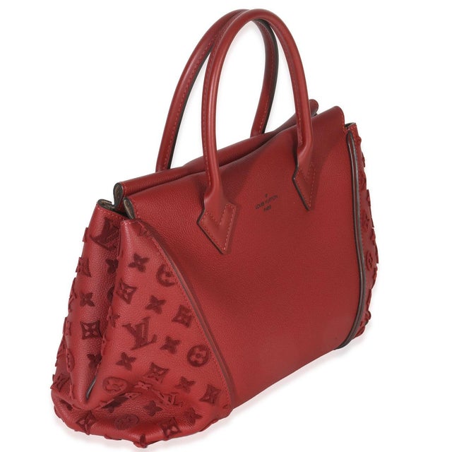 Contemporary Red Tuffetage Veau Cachemire Tote W MM For Sale - Image 3 of 8
