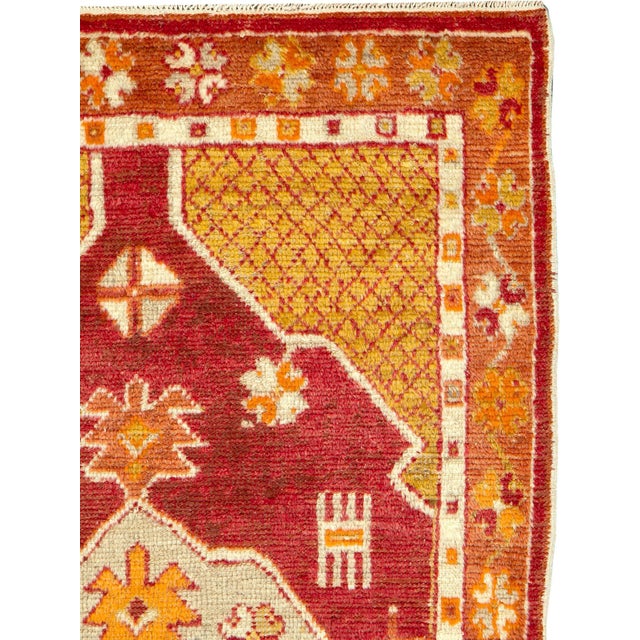 A vintage Turkish Oushak carpet from the second quarter of the 20th century.