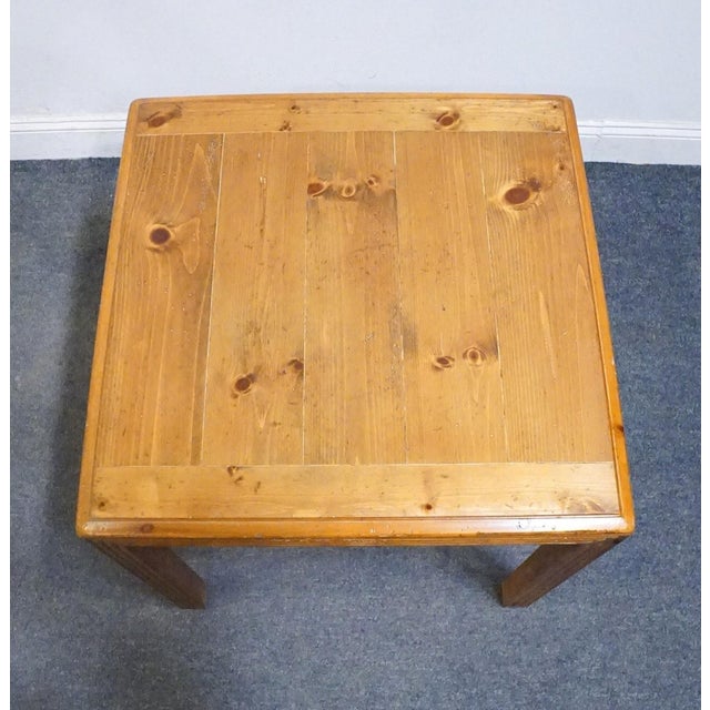 Henredon Henredon Furniture Solid Knotty Pine Rustic Contemporary 26" Square Accent End Table 4900-42 For Sale - Image 4 of 9