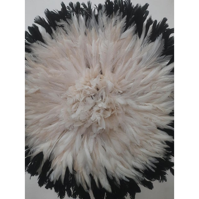 Mid-Century Modern White with Black Outline Juju Hat For Sale - Image 3 of 7