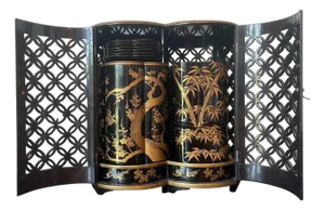 Japanese Maki-e Lacquer Portable Sagejubako Theme of Three Winter Friends