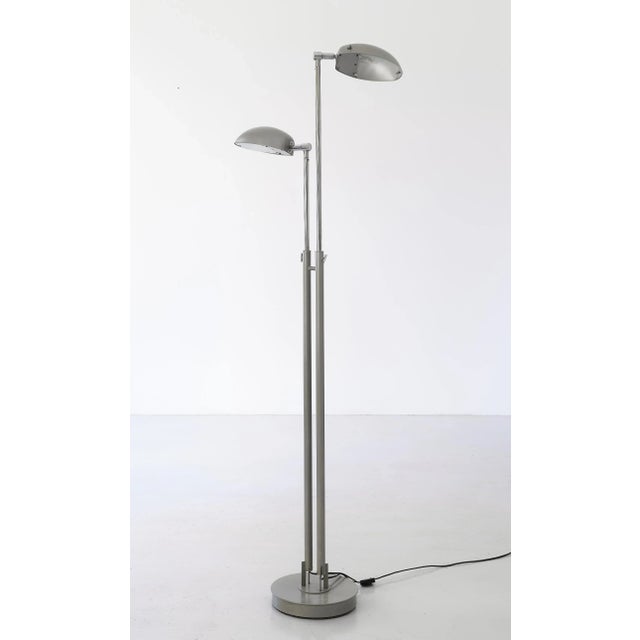 Mid century Italian doctor's office floor lamp An elegant medical office lamp from the 70s. It has two omnidirectional...